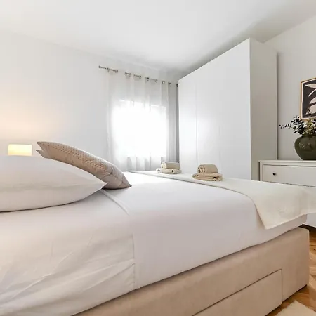 Lerocco Lejlighed Sukošan