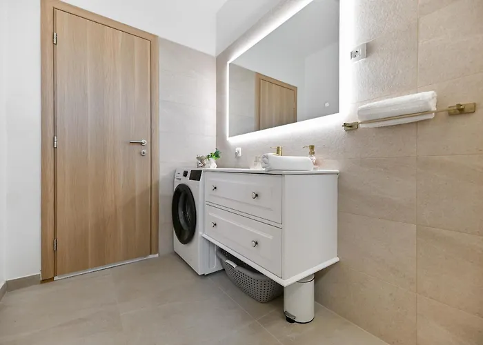 Lerocco Apartament Sukošan