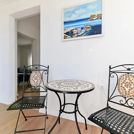 Lerocco Appartement *